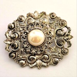 Vintage pin